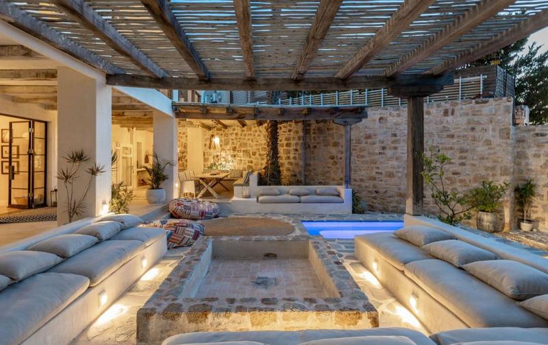 4 Bedroom Property for Sale in Llandudno Western Cape